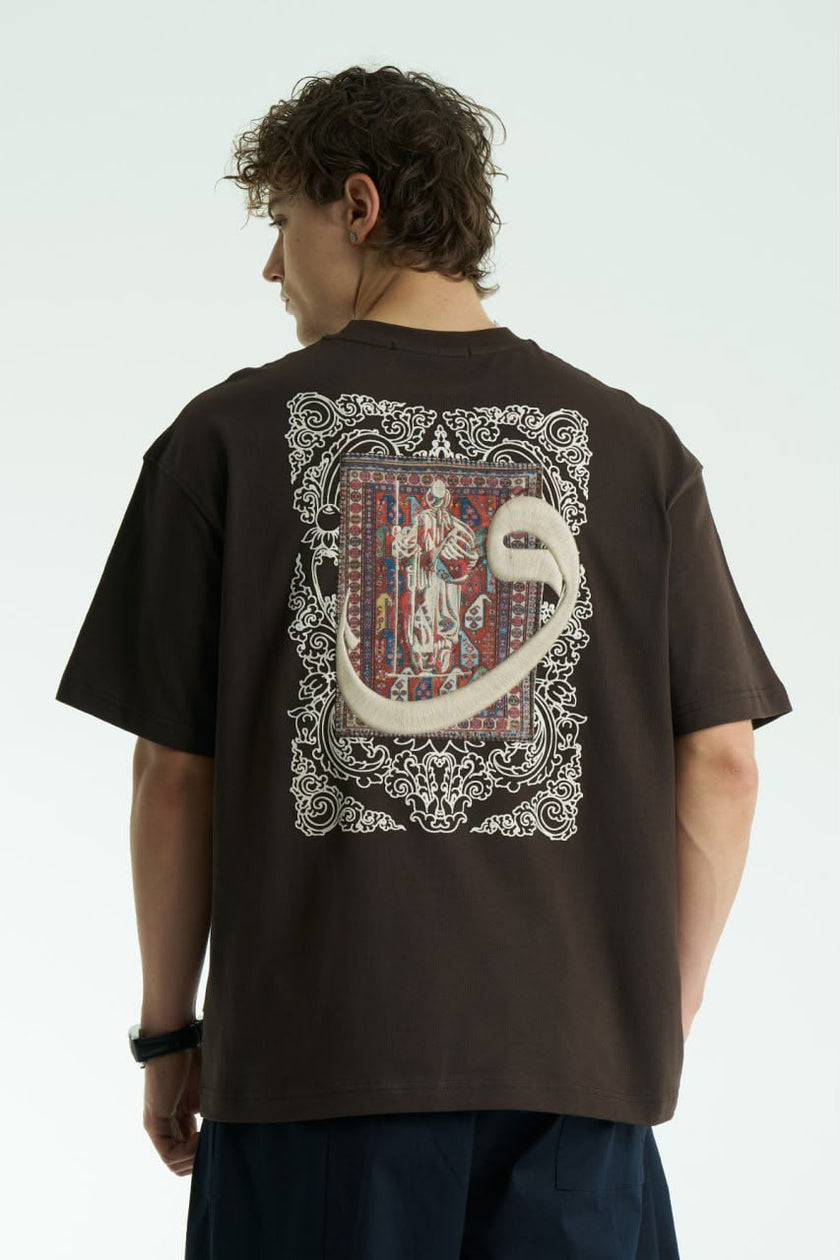 Skeptic Brown Oversized Arabic Art T-Shirt – Heritage Carpet Graphic Tee